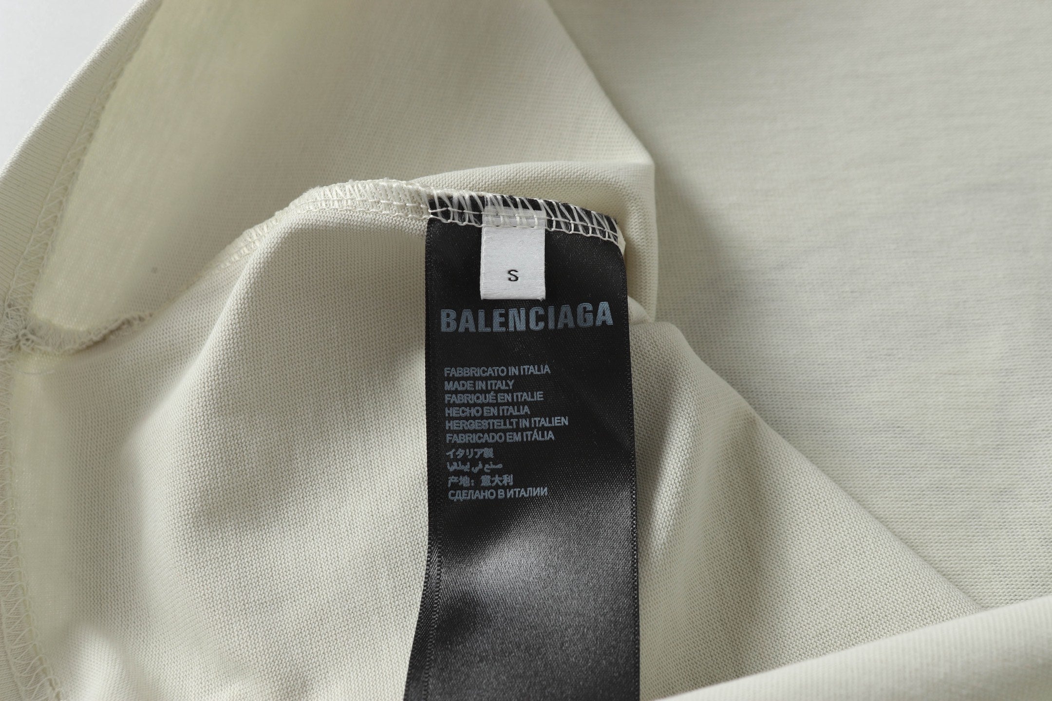 LuxluxHouse Best Quality Clothes Balenciaga T-shirt