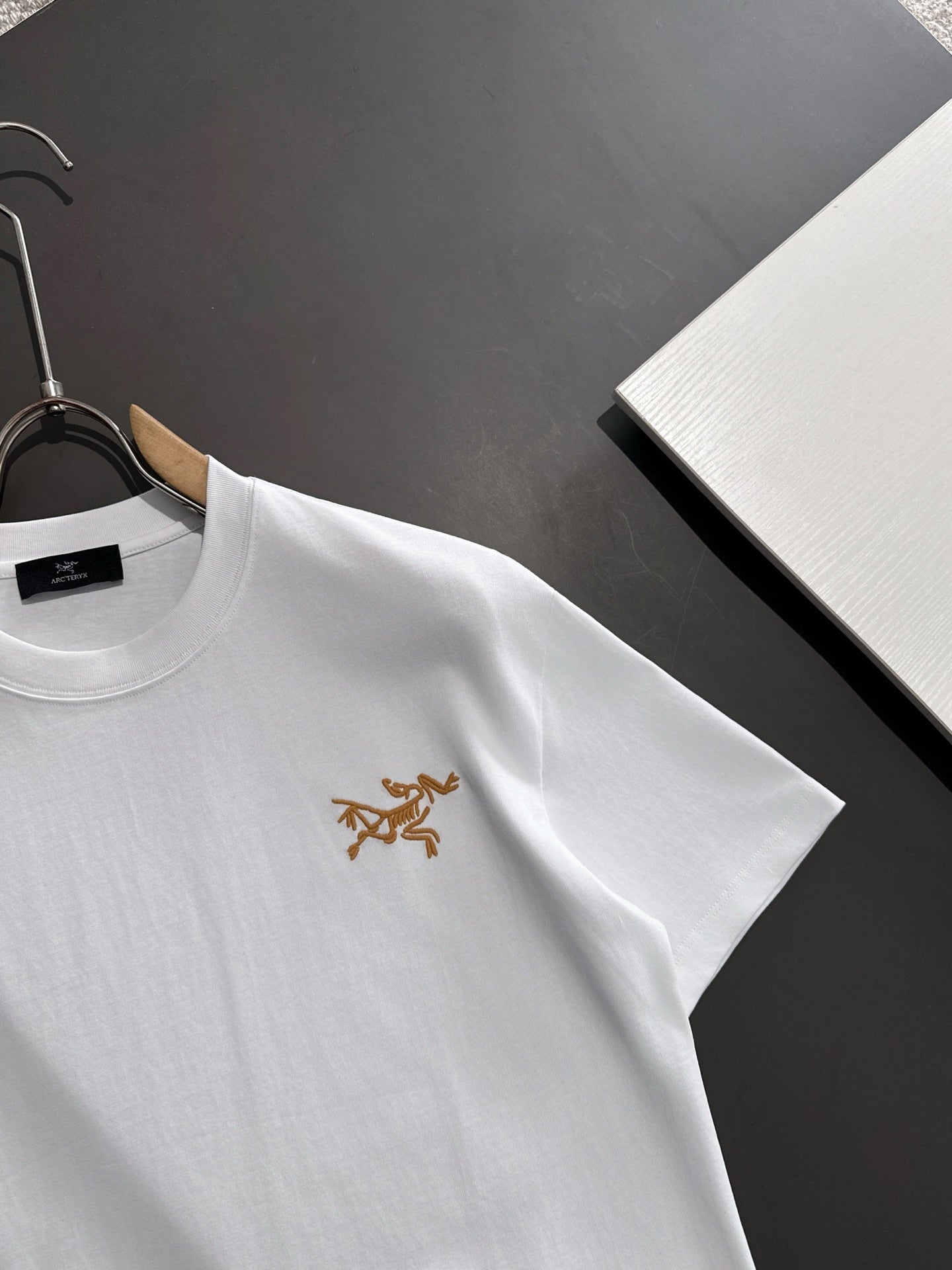 LuxluxHouse Best Quality Clothes T-shirt Arcteryx