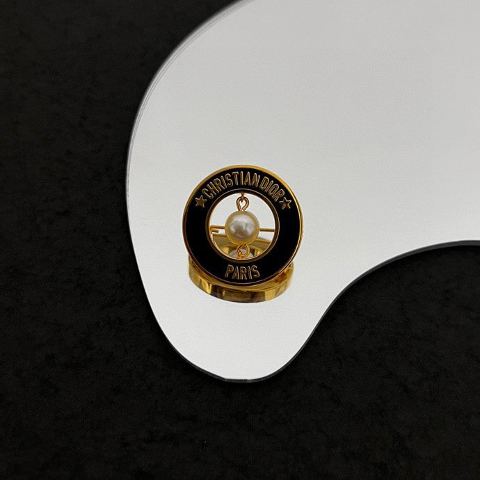 LuxluxHouse Best Quality Accessories Brooch Brooch Dior