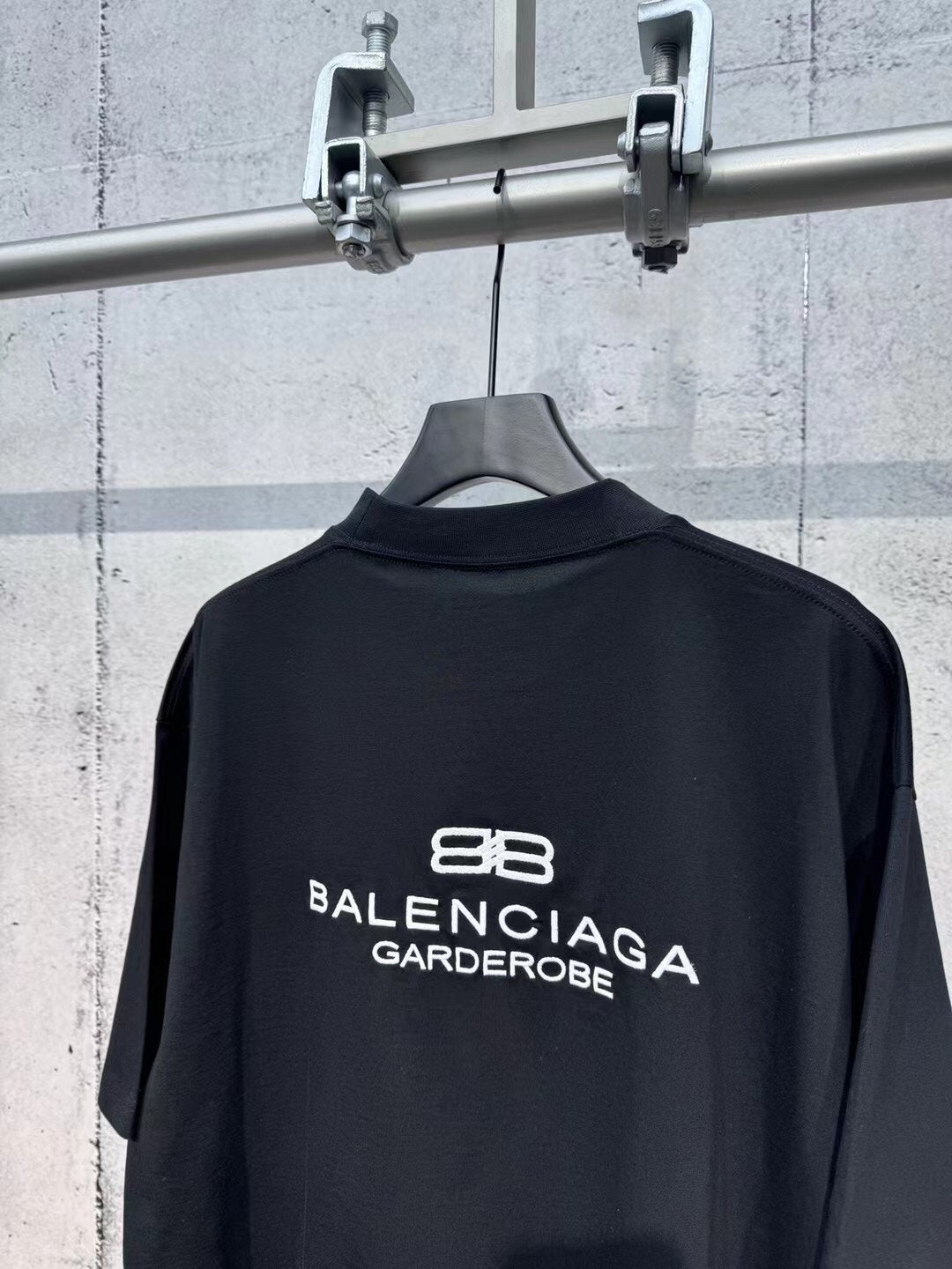 LuxluxHouse Best Quality Clothes Balenciaga T-shirt