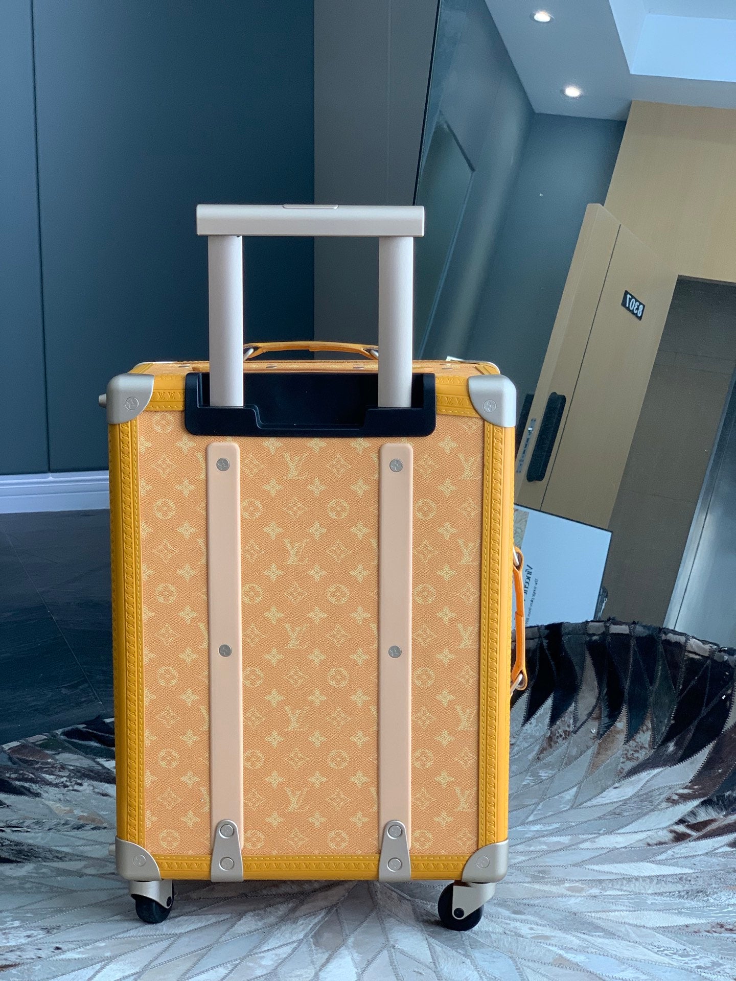 LuxluxHouse Best Quality Bags Luggage