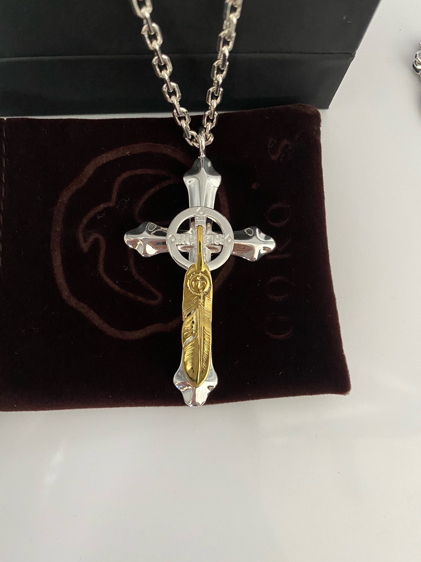 LuxluxHouse Best Quality Accessories Necklace Goros