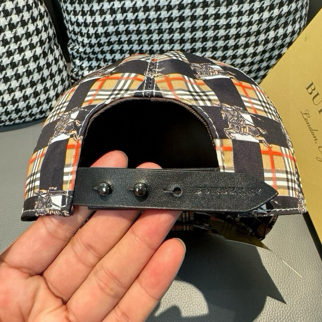 LuxluxHouse Best Quality Burberry Caps