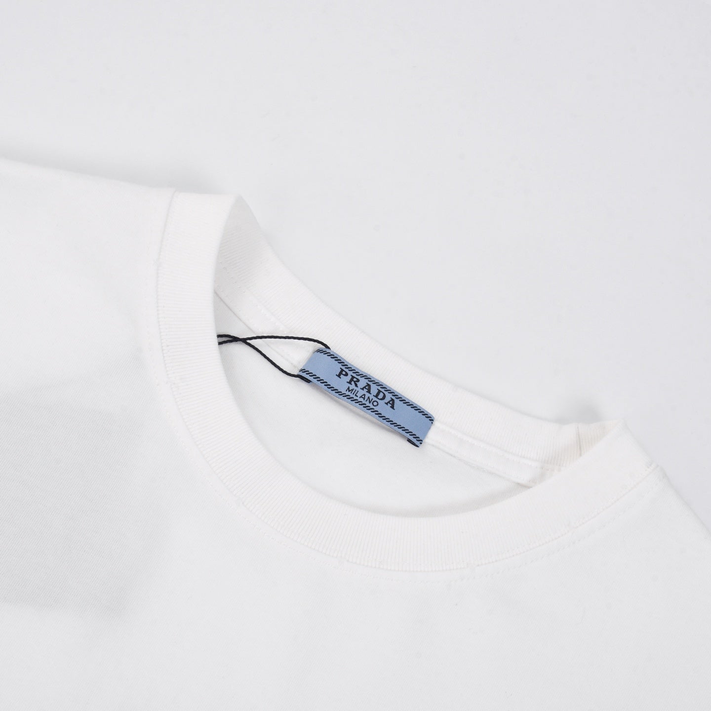 LuxluxHouse Best Quality Clothes T-shirt Prada