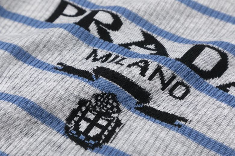 LuxluxHouse Best Quality Clothes T-shirt Prada