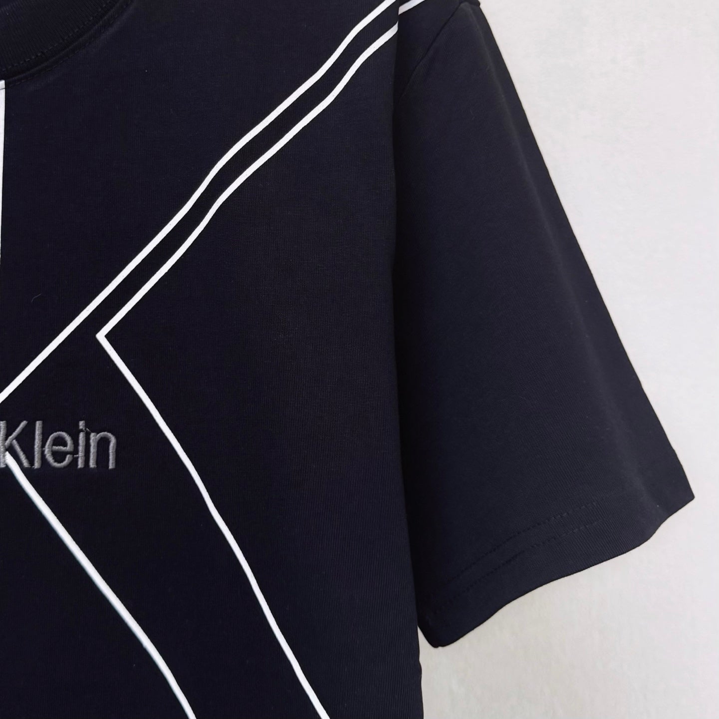 LuxluxHouse Best Quality Clothes T-shirt