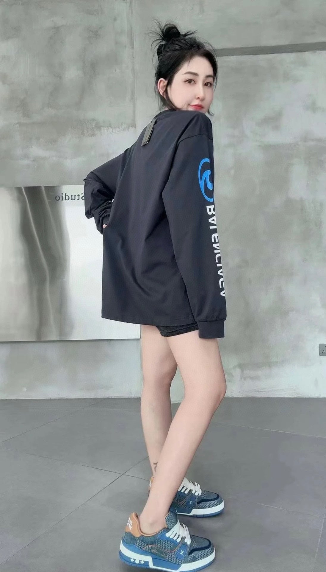 LuxluxHouse Best Quality Clothes Balenciaga T-shirt