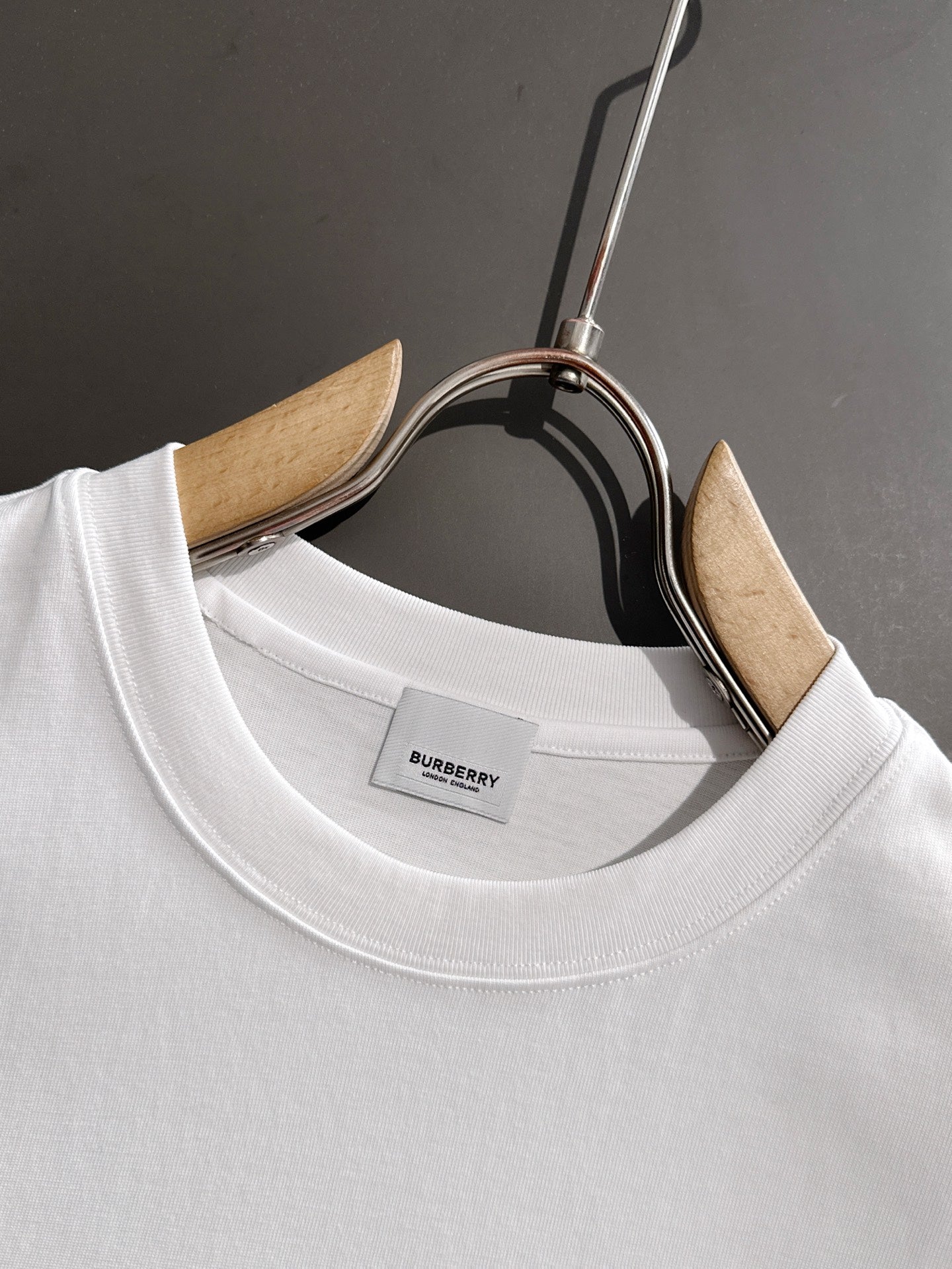 LuxluxHouse Best Quality Clothes Burberry T-shirt