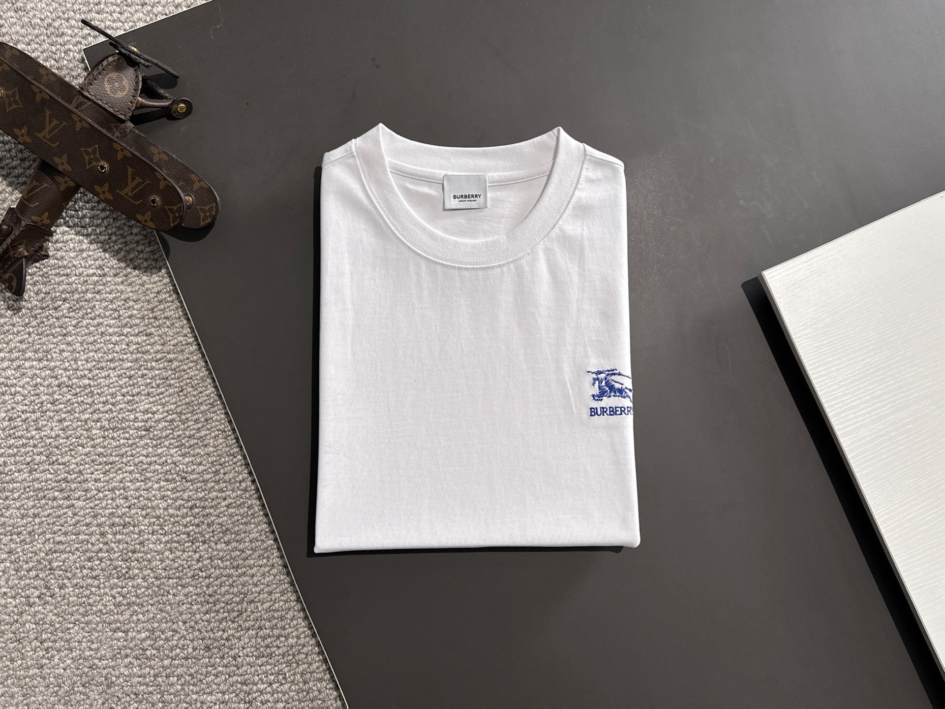 LuxluxHouse Best Quality Clothes Burberry T-shirt