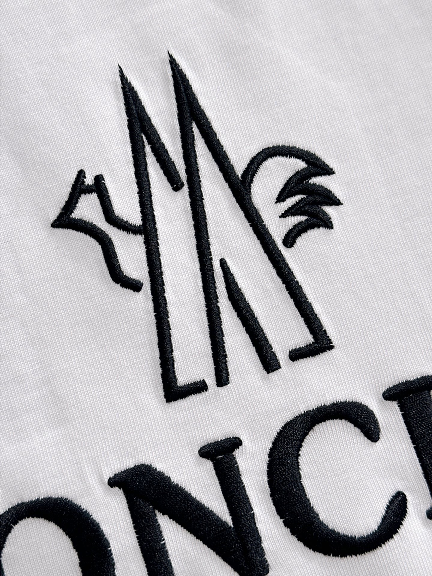 LuxluxHouse Best Quality Clothes T-shirt Moncler