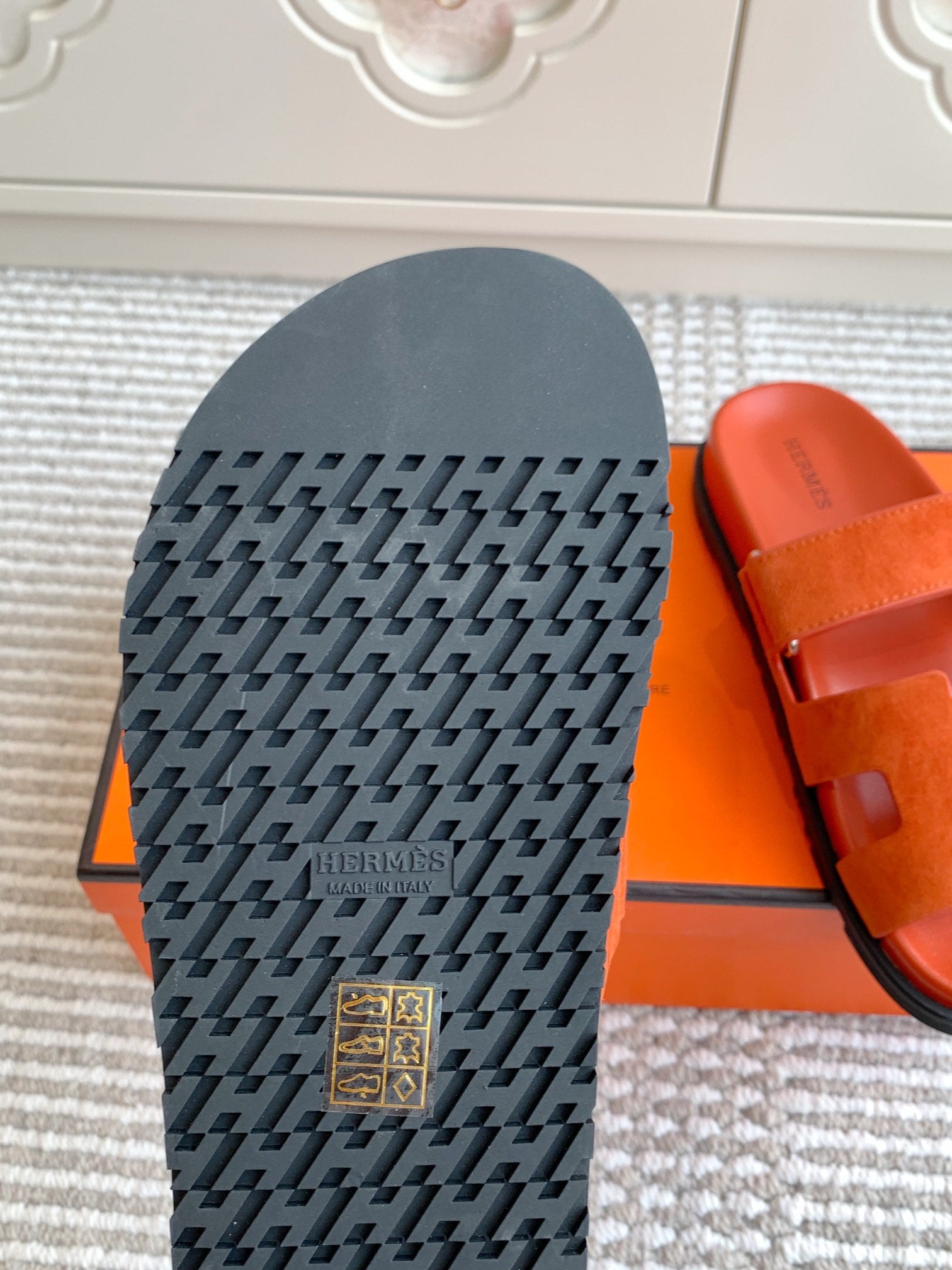 LuxluxHouse Best Quality Women Shoes Hermes