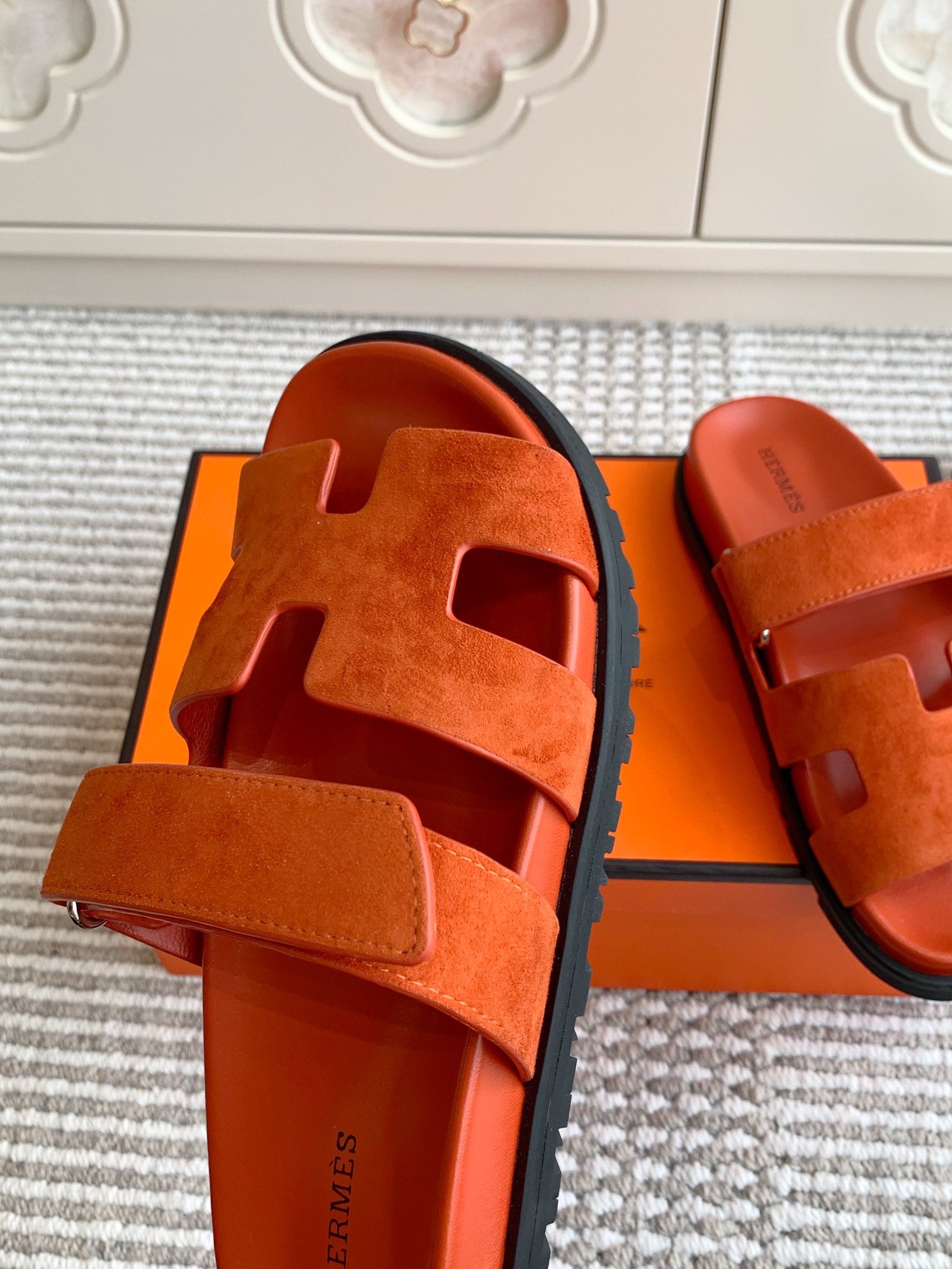 LuxluxHouse Best Quality Women Shoes Hermes