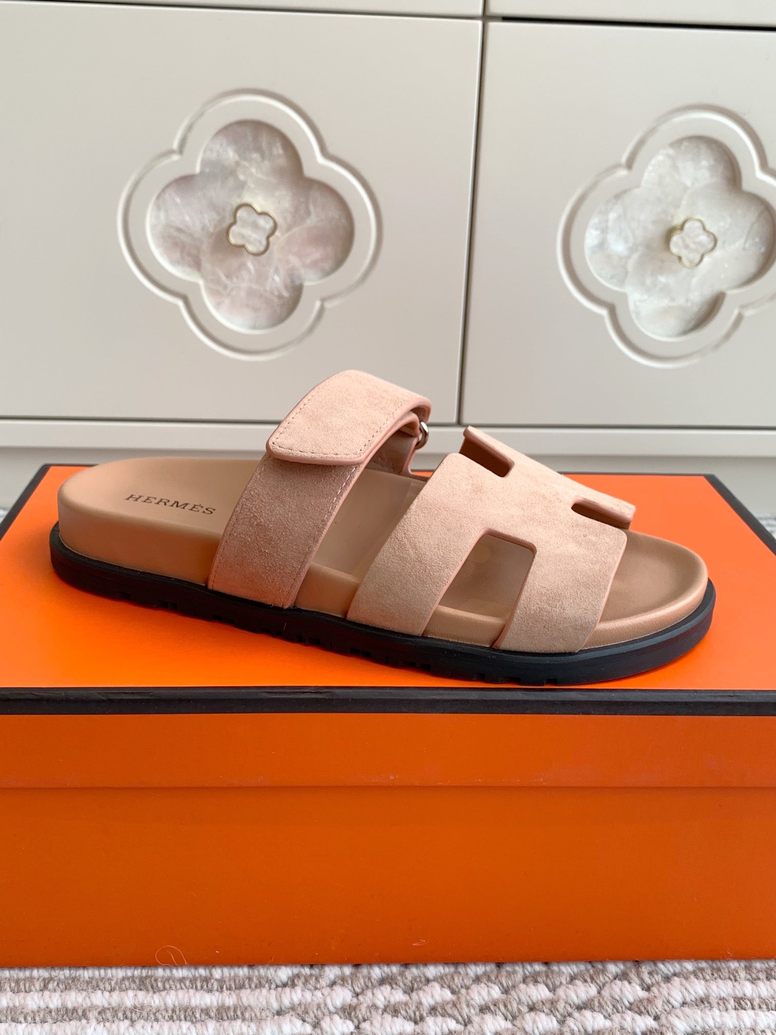 LuxluxHouse Best Quality Women Shoes Hermes
