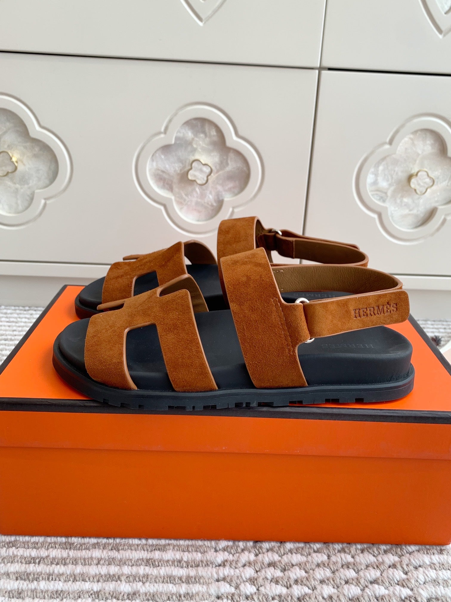 LuxluxHouse Best Quality Women Shoes Hermes