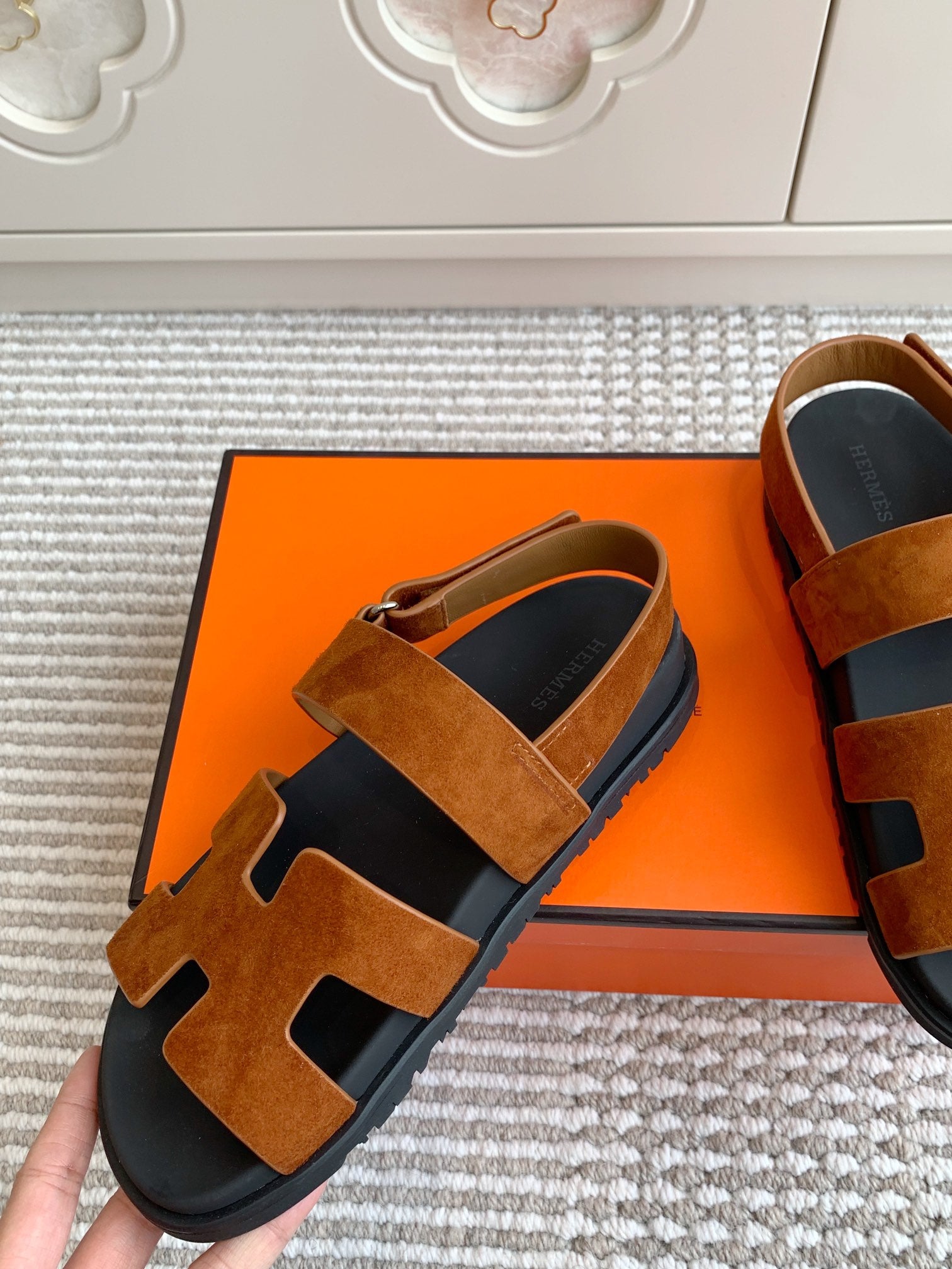 LuxluxHouse Best Quality Women Shoes Hermes