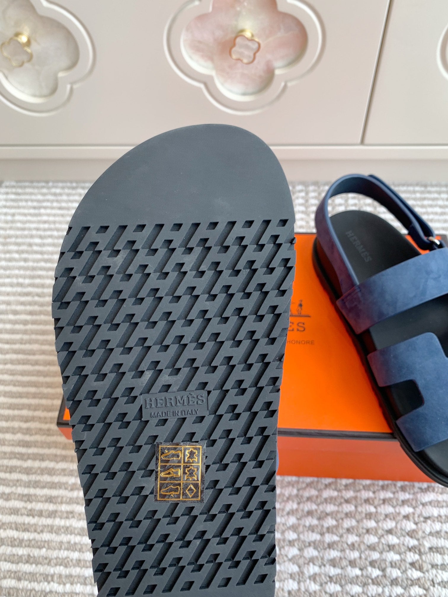 LuxluxHouse Best Quality Women Shoes Hermes