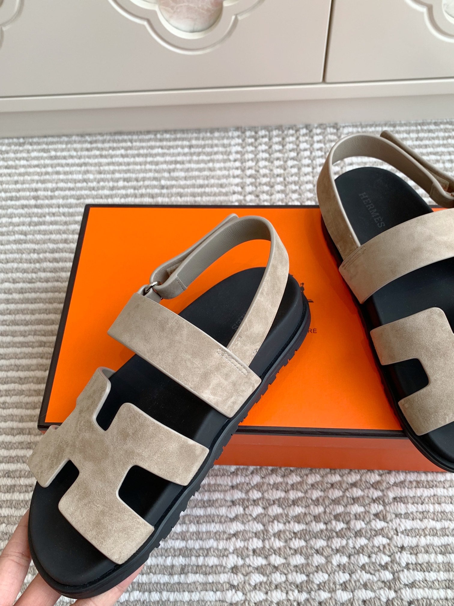 LuxluxHouse Best Quality Women Shoes Hermes