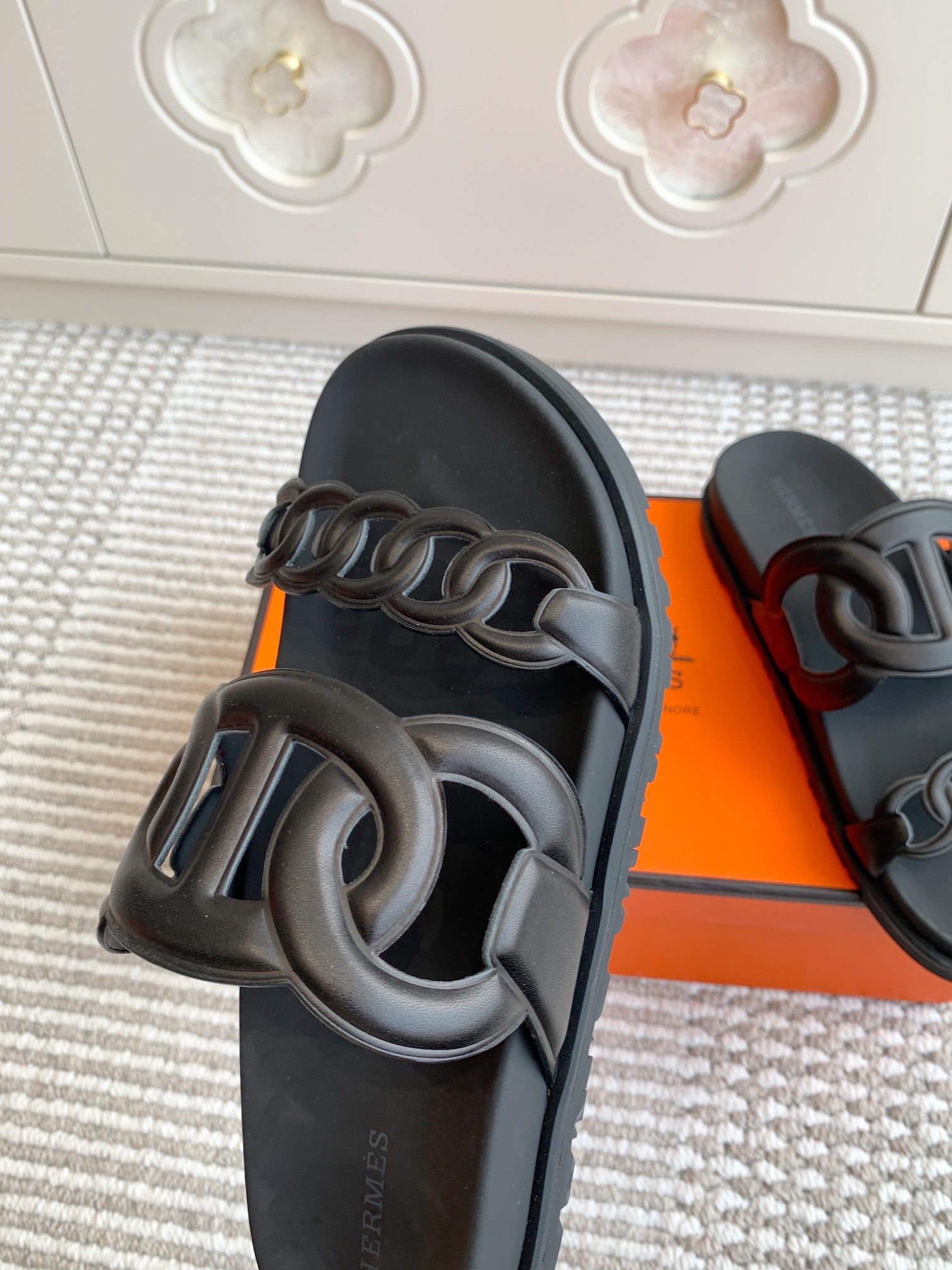 LuxluxHouse Best Quality Women Shoes Hermes