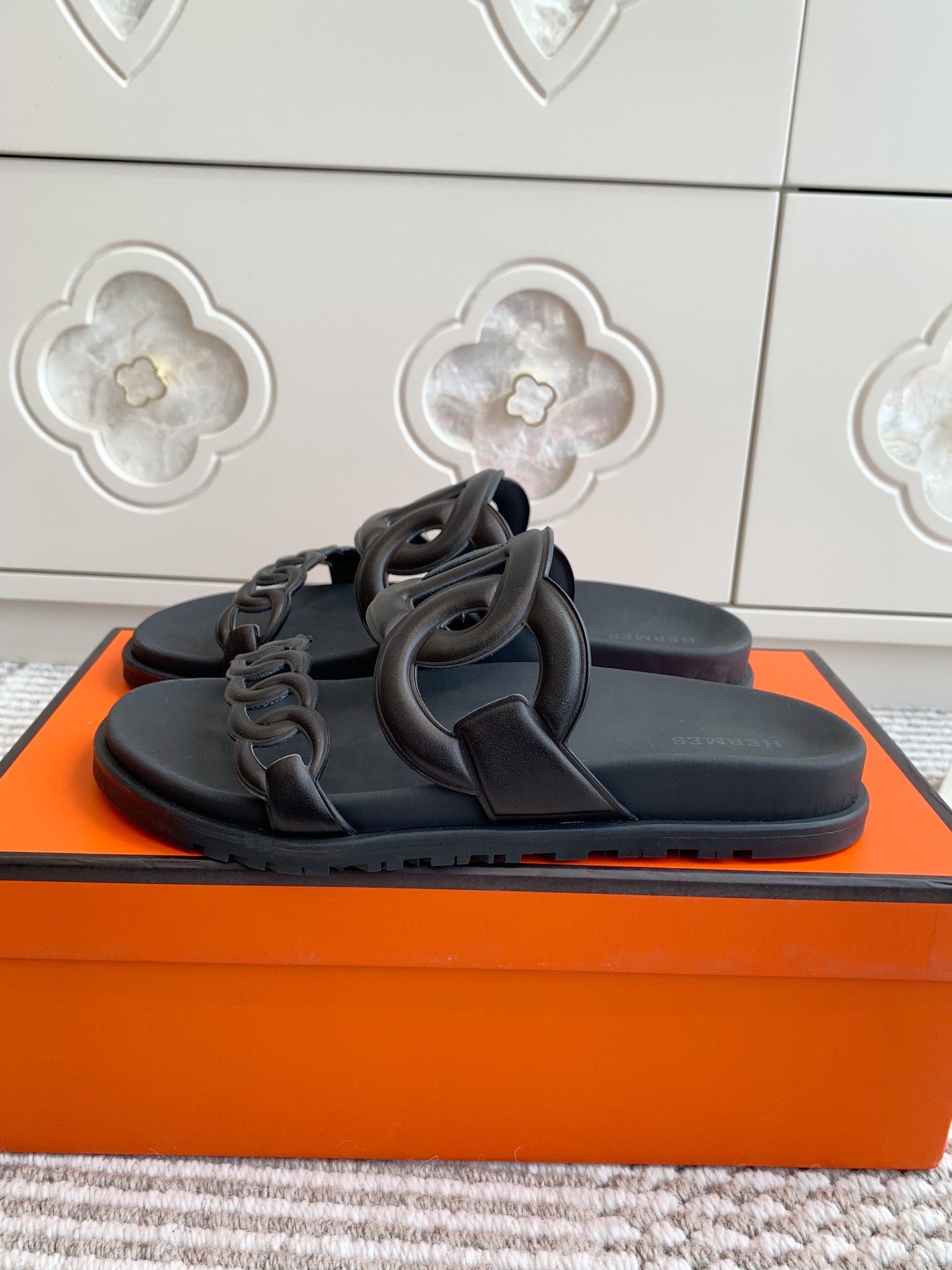 LuxluxHouse Best Quality Women Shoes Hermes