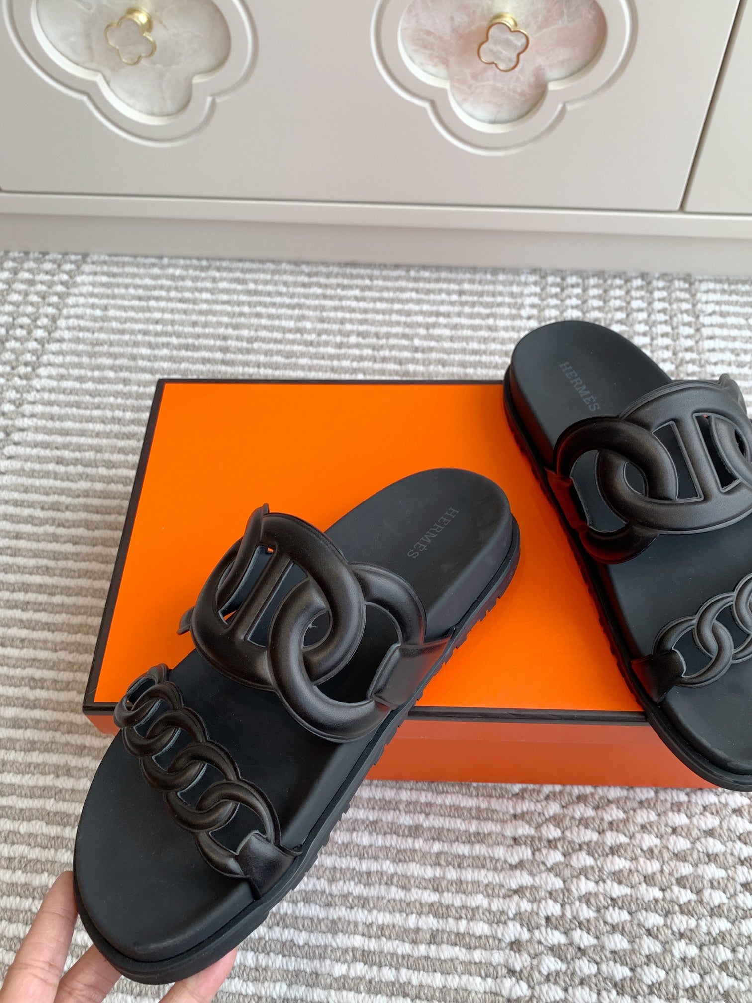 LuxluxHouse Best Quality Women Shoes Hermes