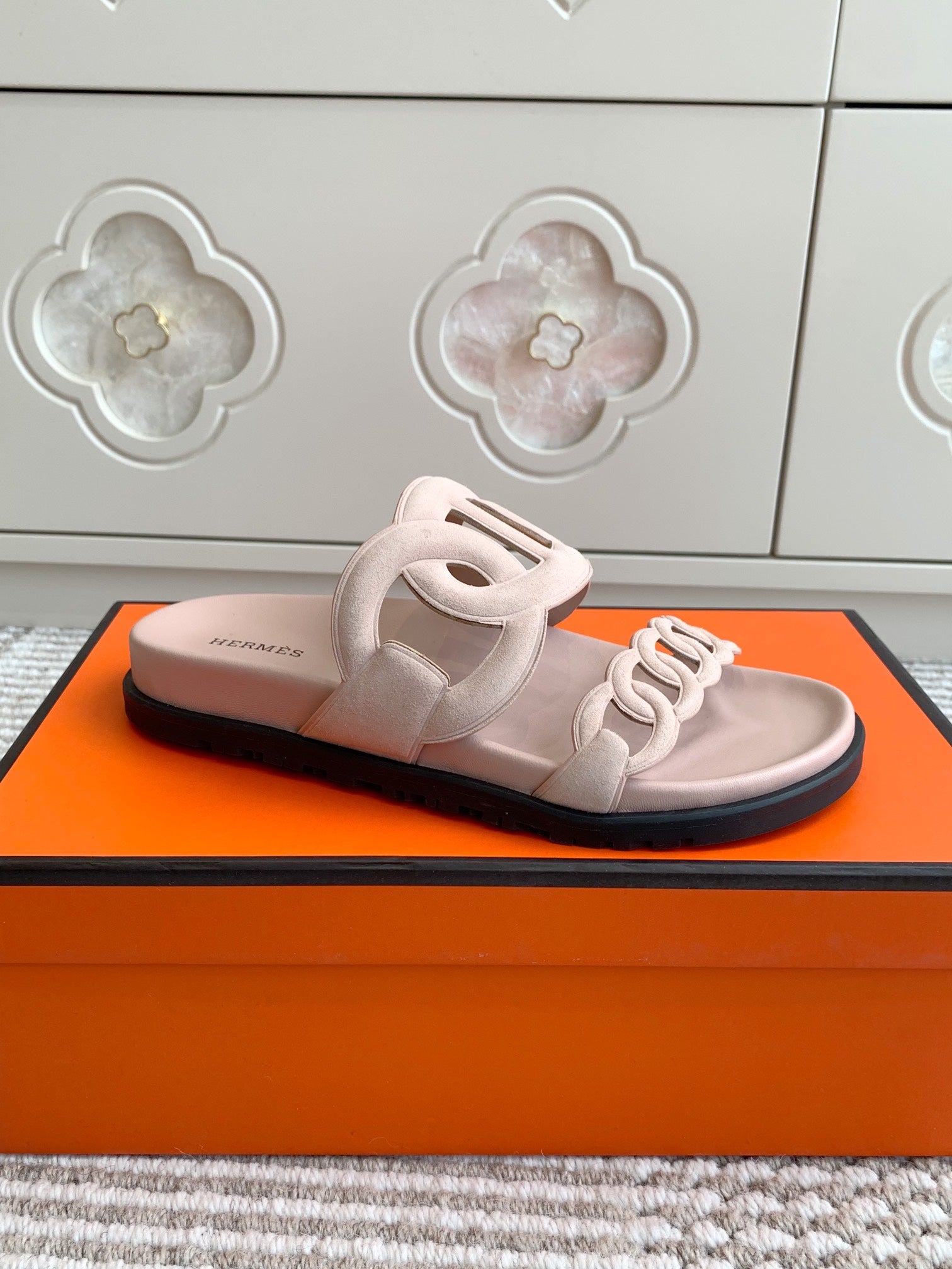 LuxluxHouse Best Quality Women Shoes Hermes