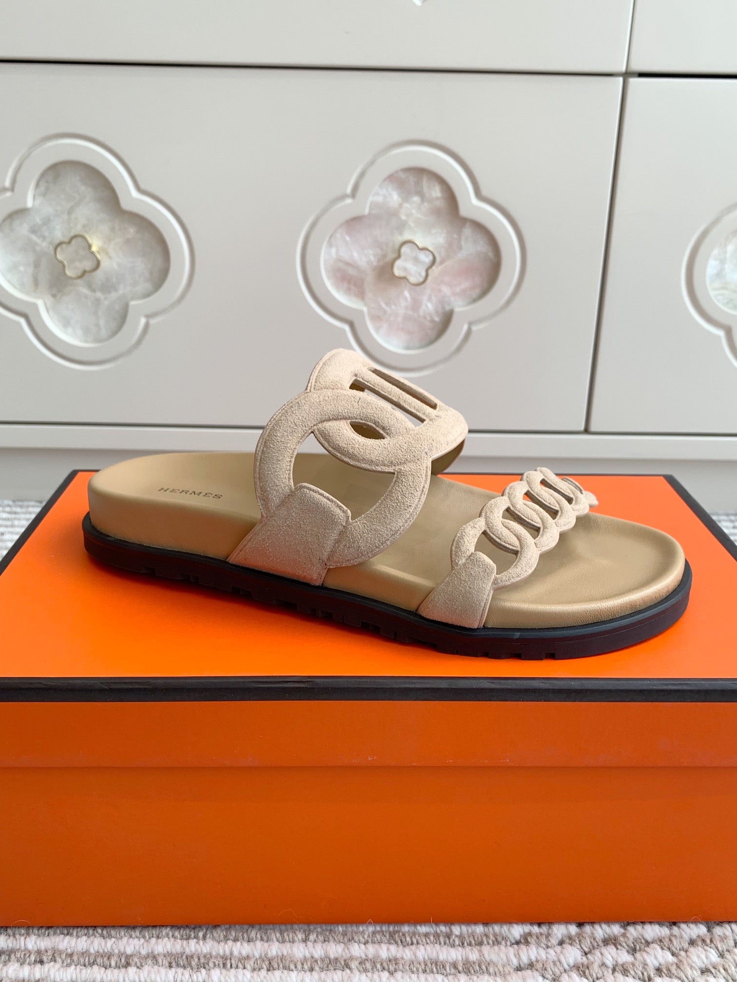 LuxluxHouse Best Quality Women Shoes Hermes