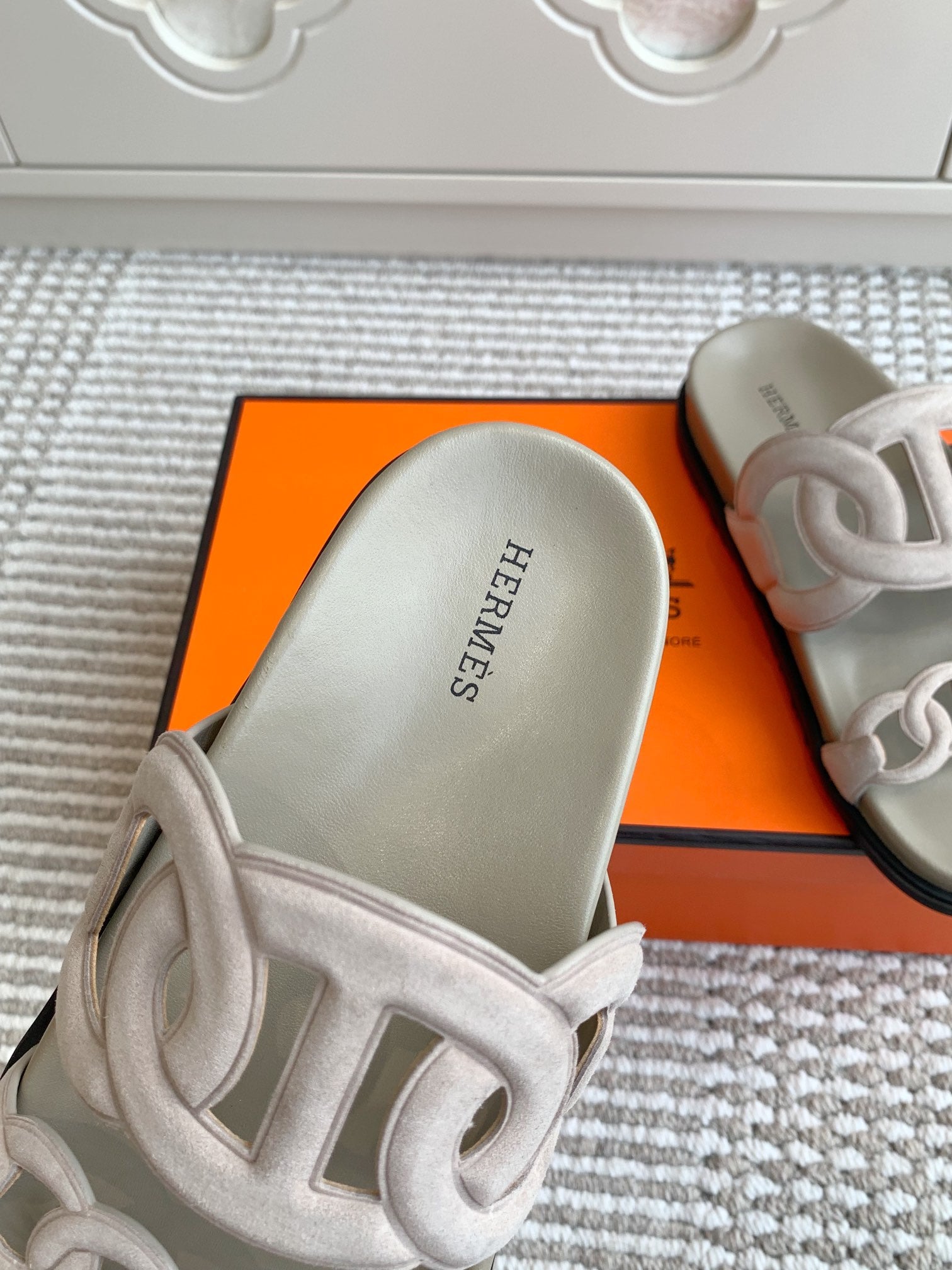 LuxluxHouse Best Quality Women Shoes Hermes