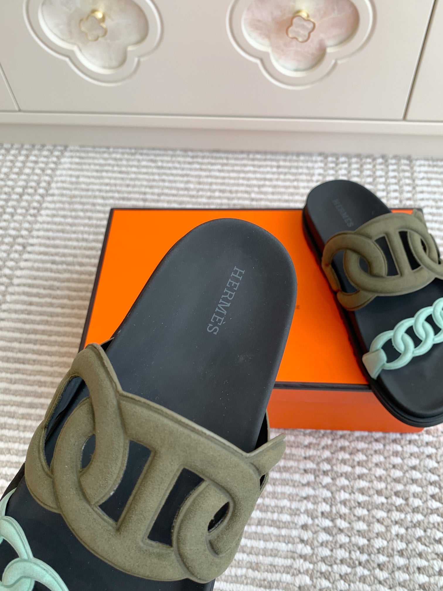 LuxluxHouse Best Quality Women Shoes Hermes
