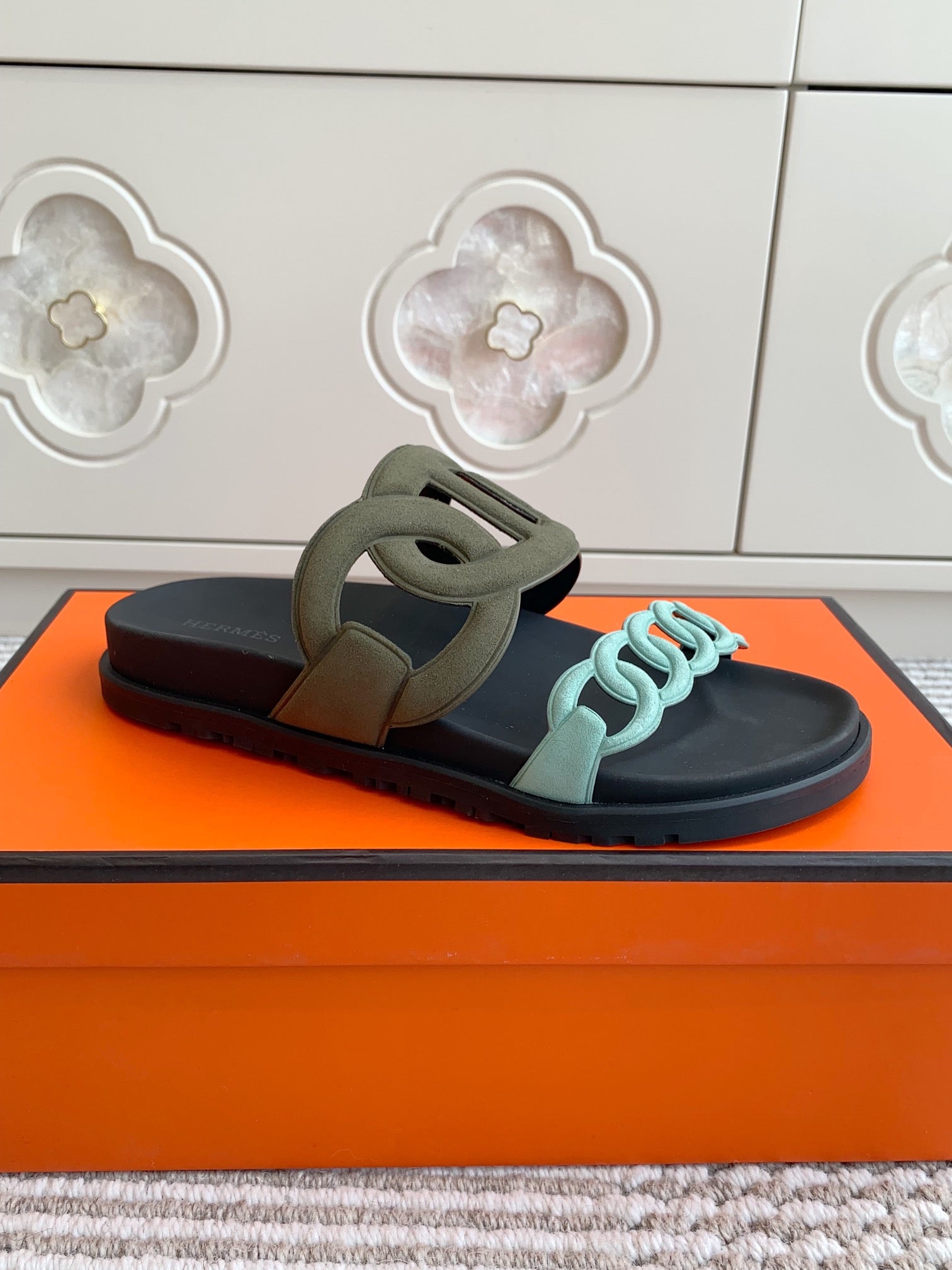 LuxluxHouse Best Quality Women Shoes Hermes