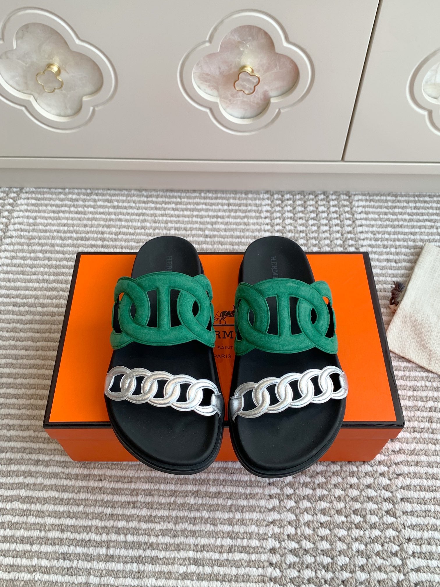 LuxluxHouse Best Quality Women Shoes Hermes