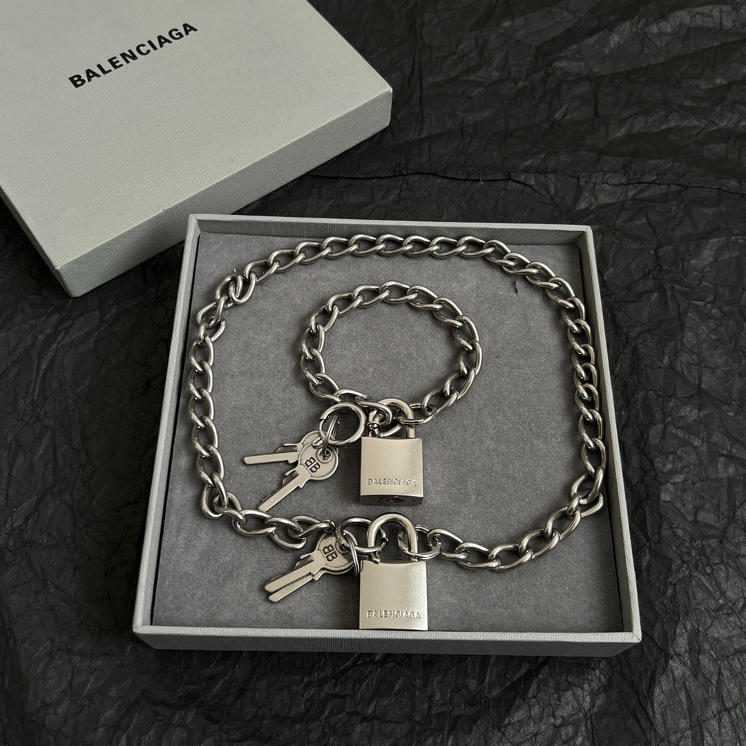 LuxluxHouse Best Quality Accessories Bracelet Balenciaga