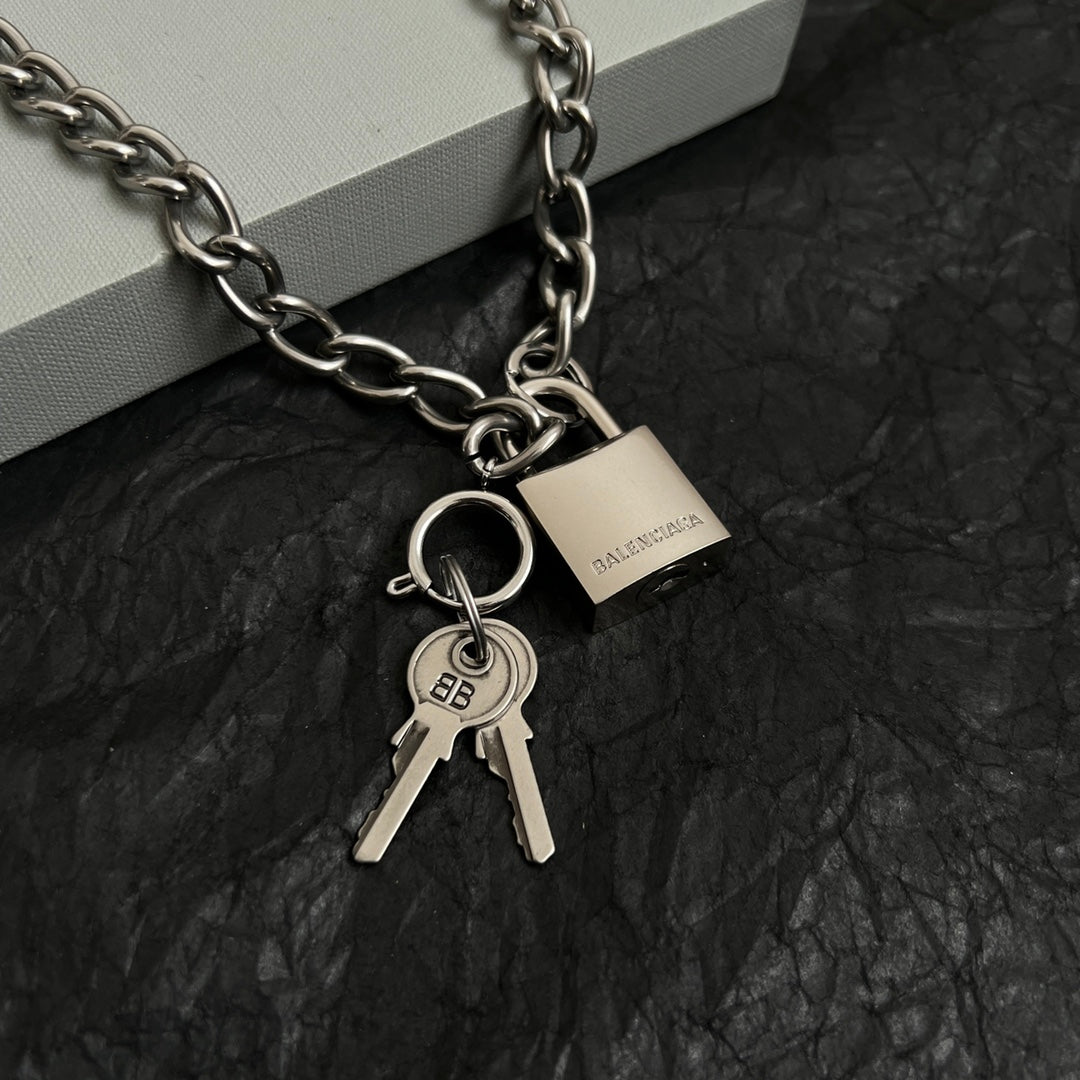 LuxluxHouse Best Quality Accessories Necklace Balenciaga