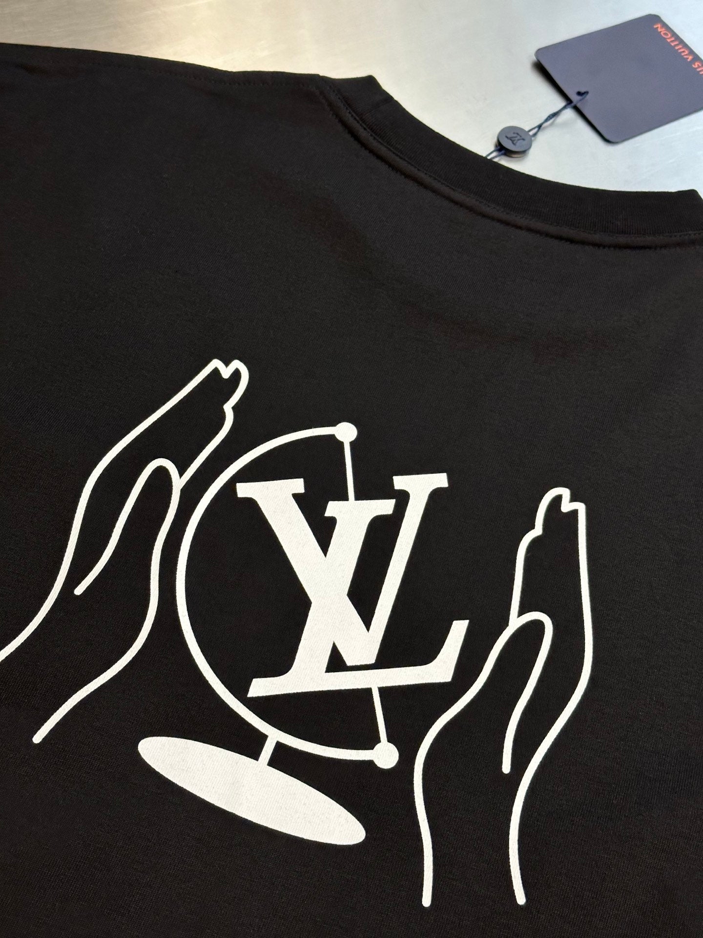 LuxluxHouse Best Quality Clothes T-shirt Louis Vuitton