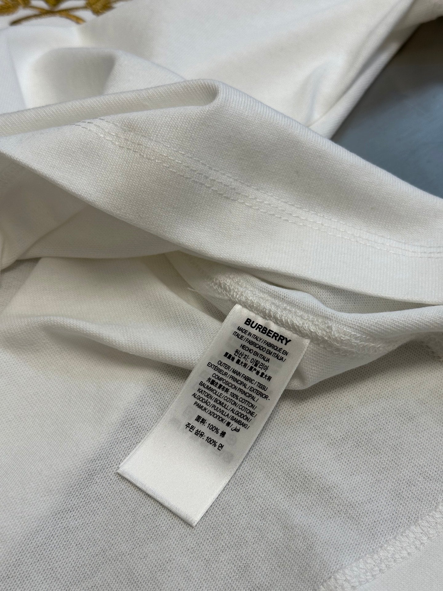 LuxluxHouse Best Quality Clothes Burberry T-shirt