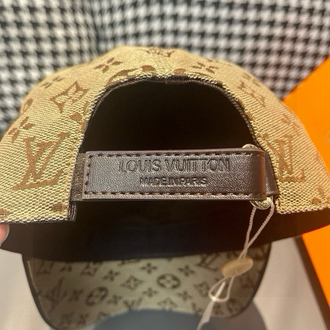 LuxluxHouse Best Quality Caps Louis Vuitton