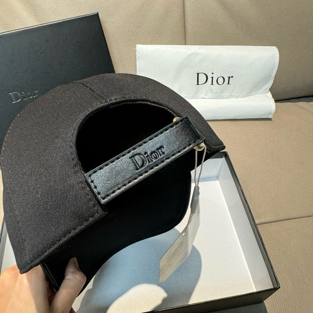 LuxluxHouse Best Quality Caps Dior
