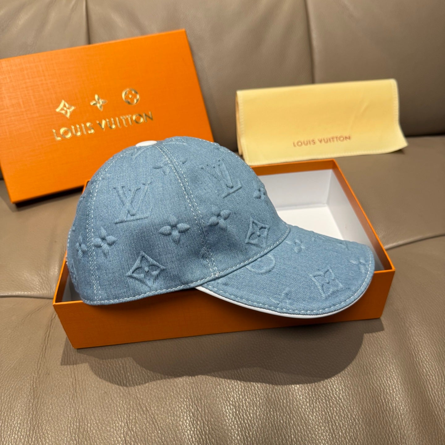 LuxluxHouse Best Quality Caps Louis Vuitton