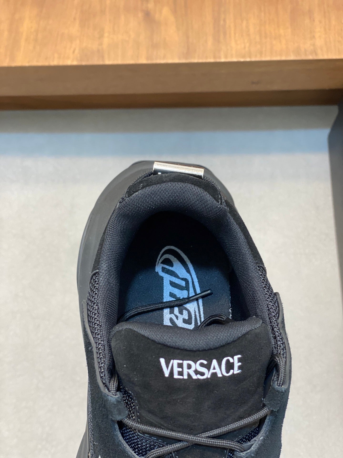 LuxluxHouse Best Quality Shoes Versace