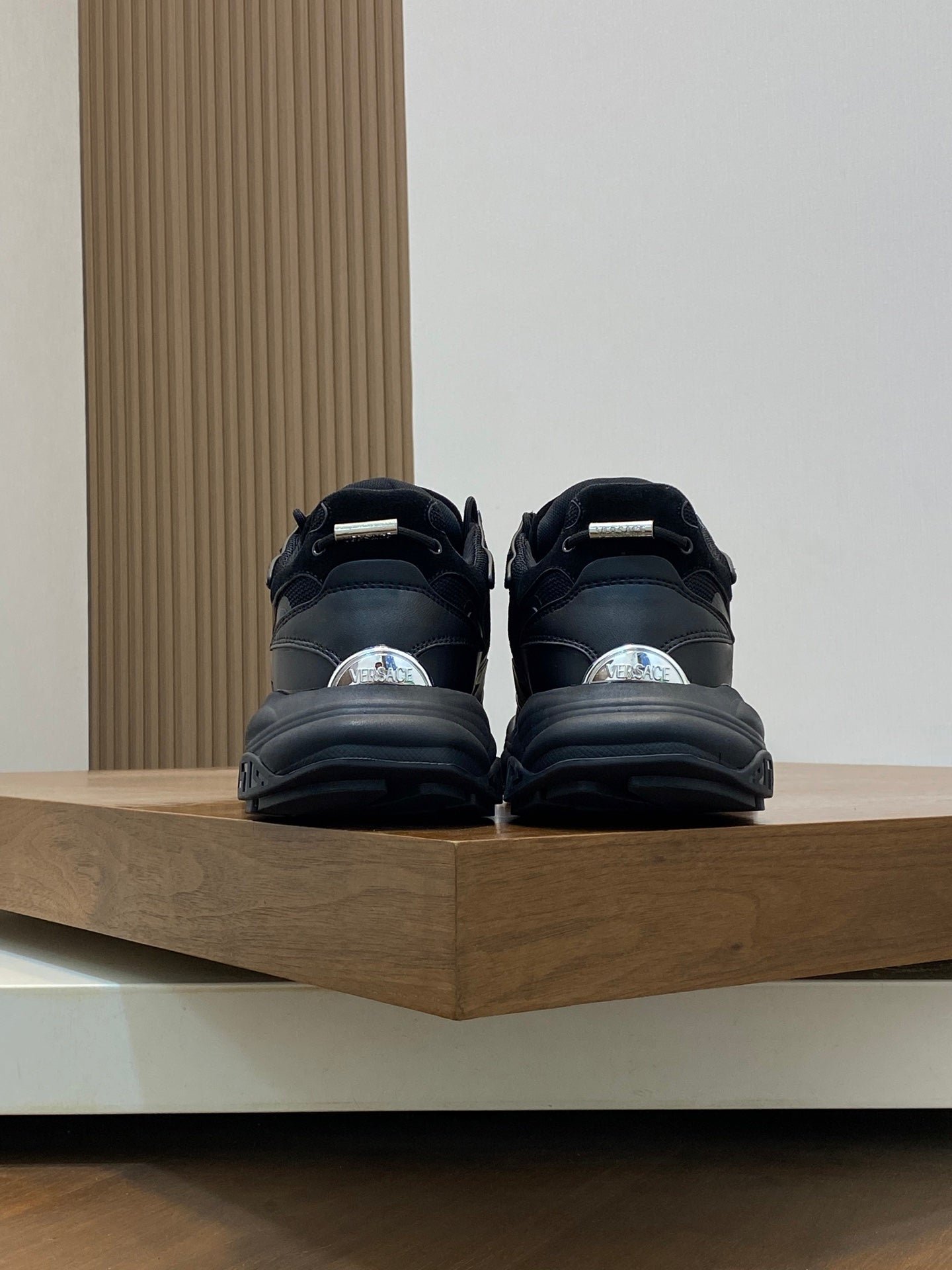 LuxluxHouse Best Quality Shoes Versace
