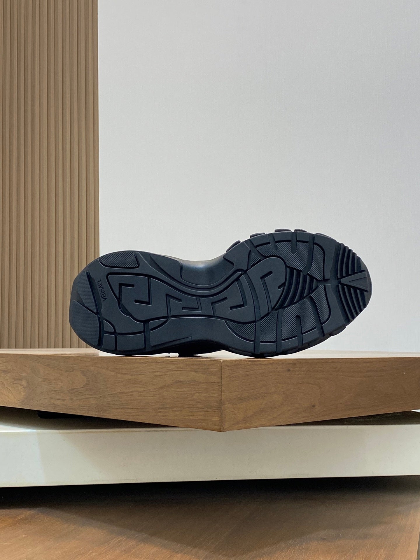 LuxluxHouse Best Quality Shoes Versace