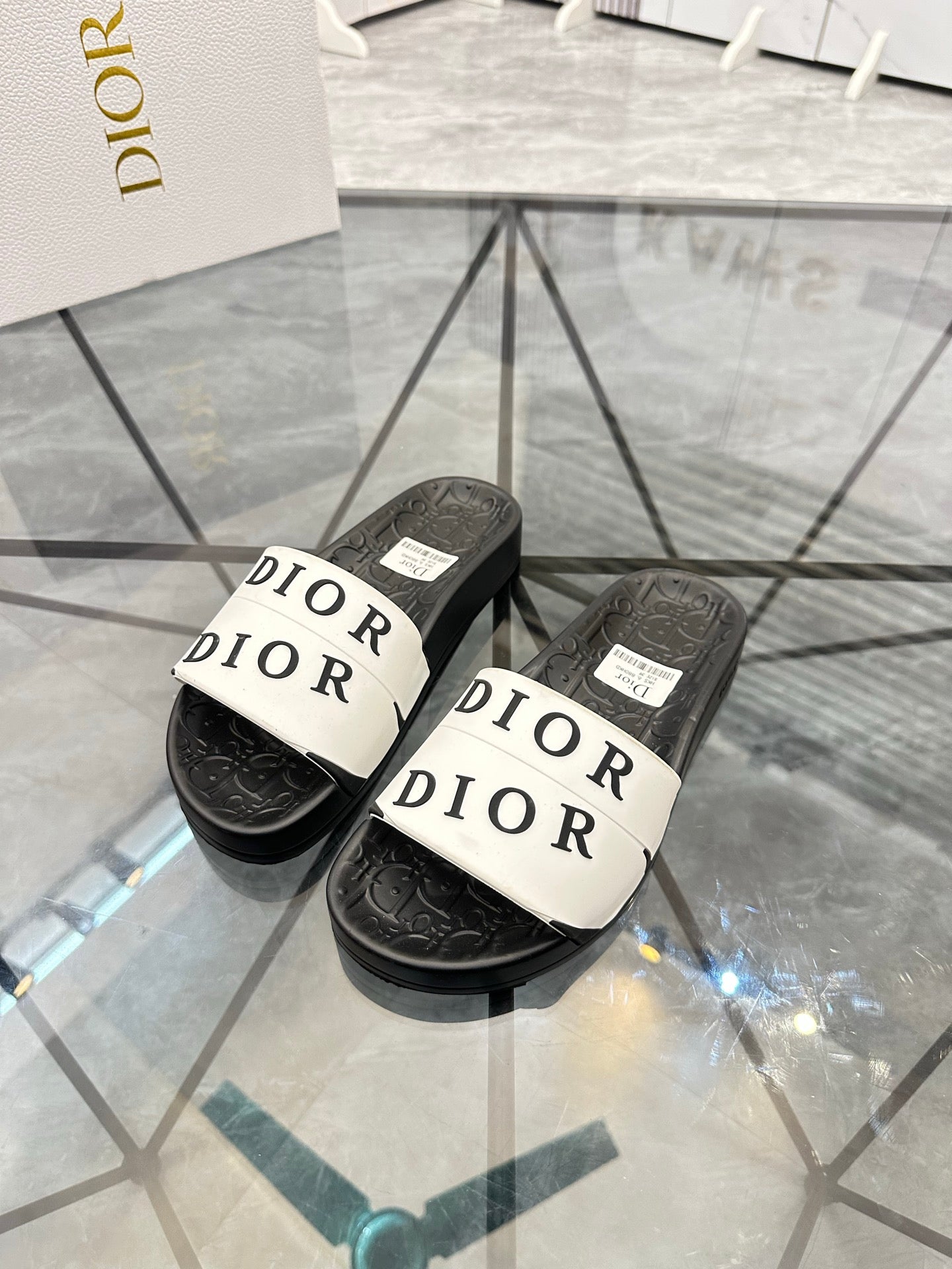 LuxluxHouse Best Quality Sandals Dior