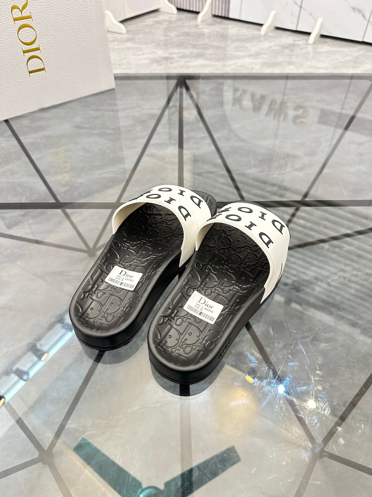 LuxluxHouse Best Quality Sandals Dior