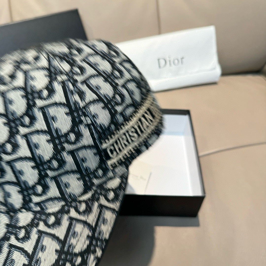 LuxluxHouse Best Quality Caps Dior