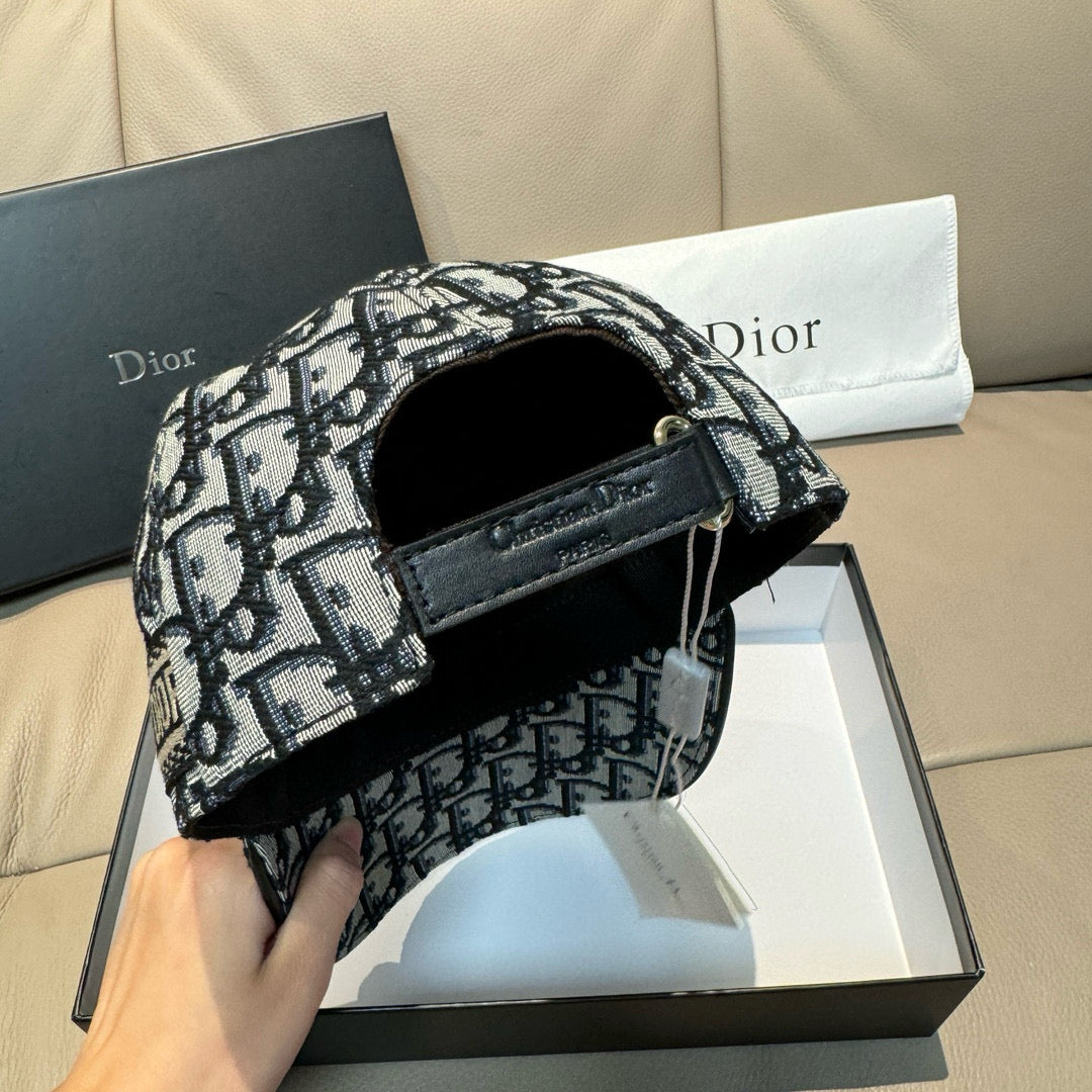 LuxluxHouse Best Quality Caps Dior