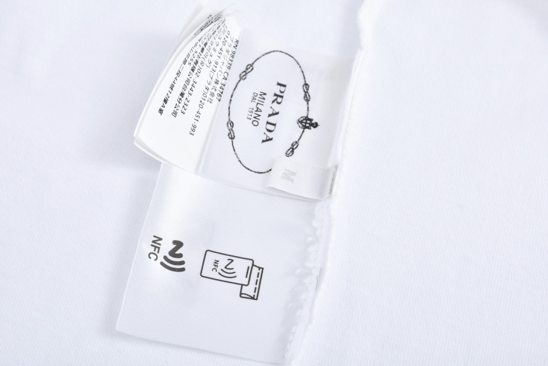 LuxluxHouse Best Quality Clothes T-shirt Prada