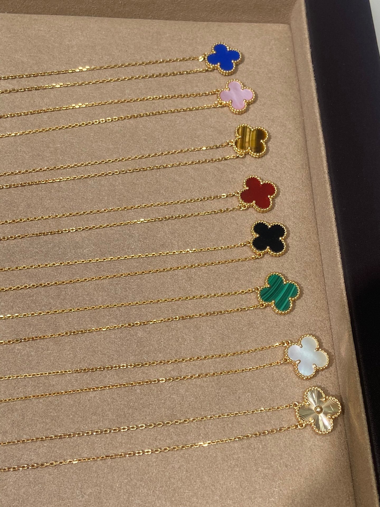 LuxluxHouse Best Quality Accessories Van Cleef & Arpels