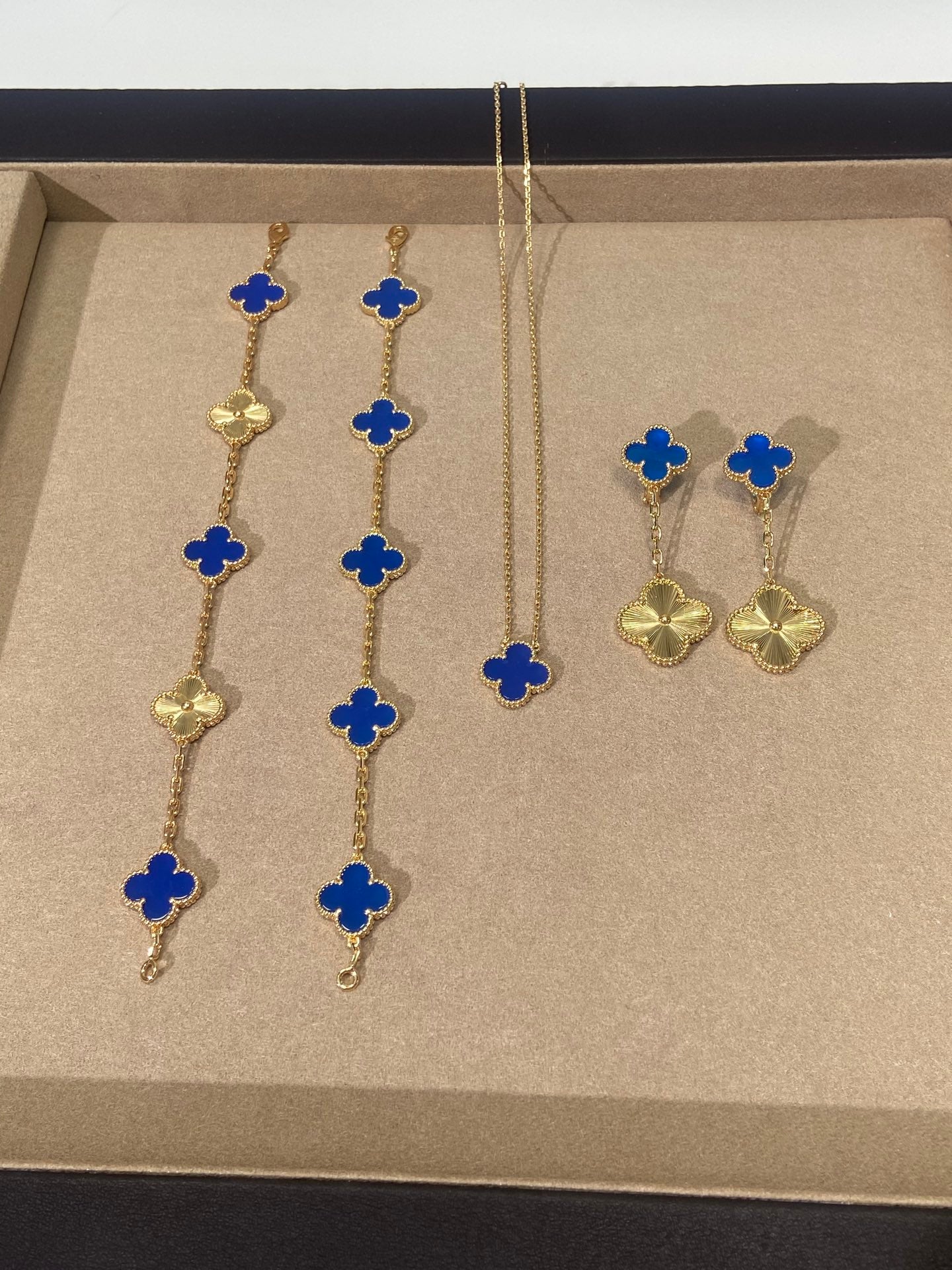 LuxluxHouse Best Quality Accessories Van Cleef & Arpels