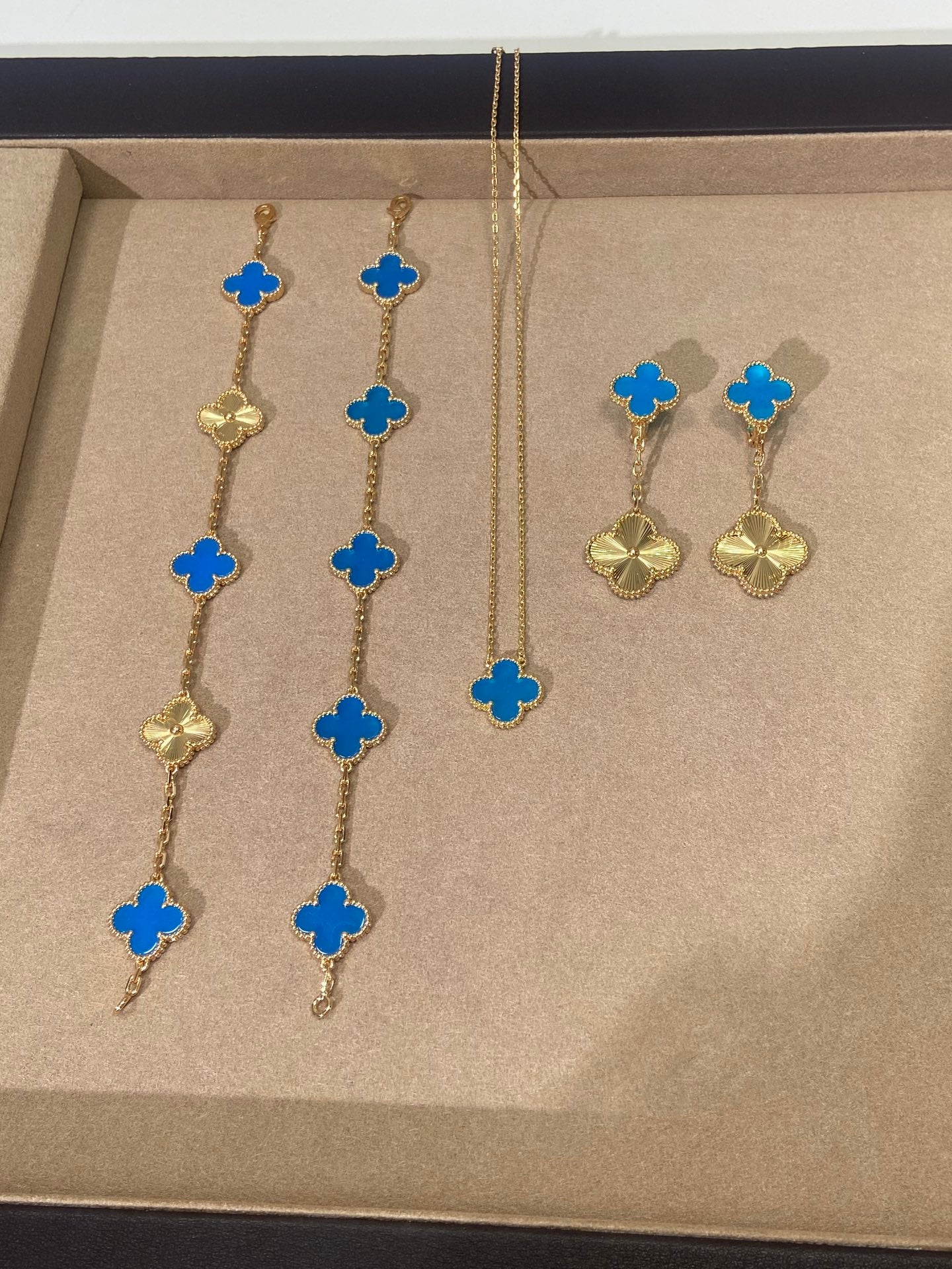 LuxluxHouse Best Quality Accessories Van Cleef & Arpels