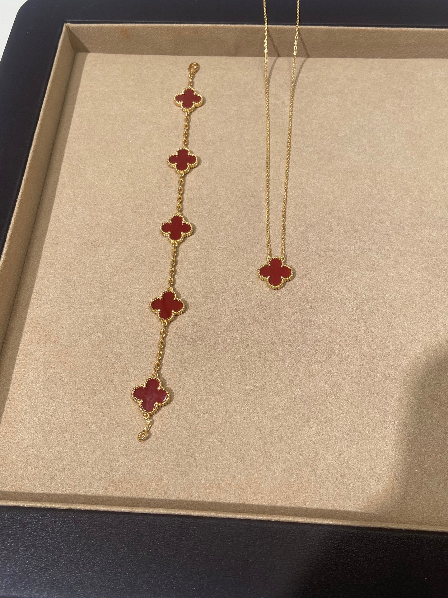 LuxluxHouse Best Quality Accessories Van Cleef & Arpels