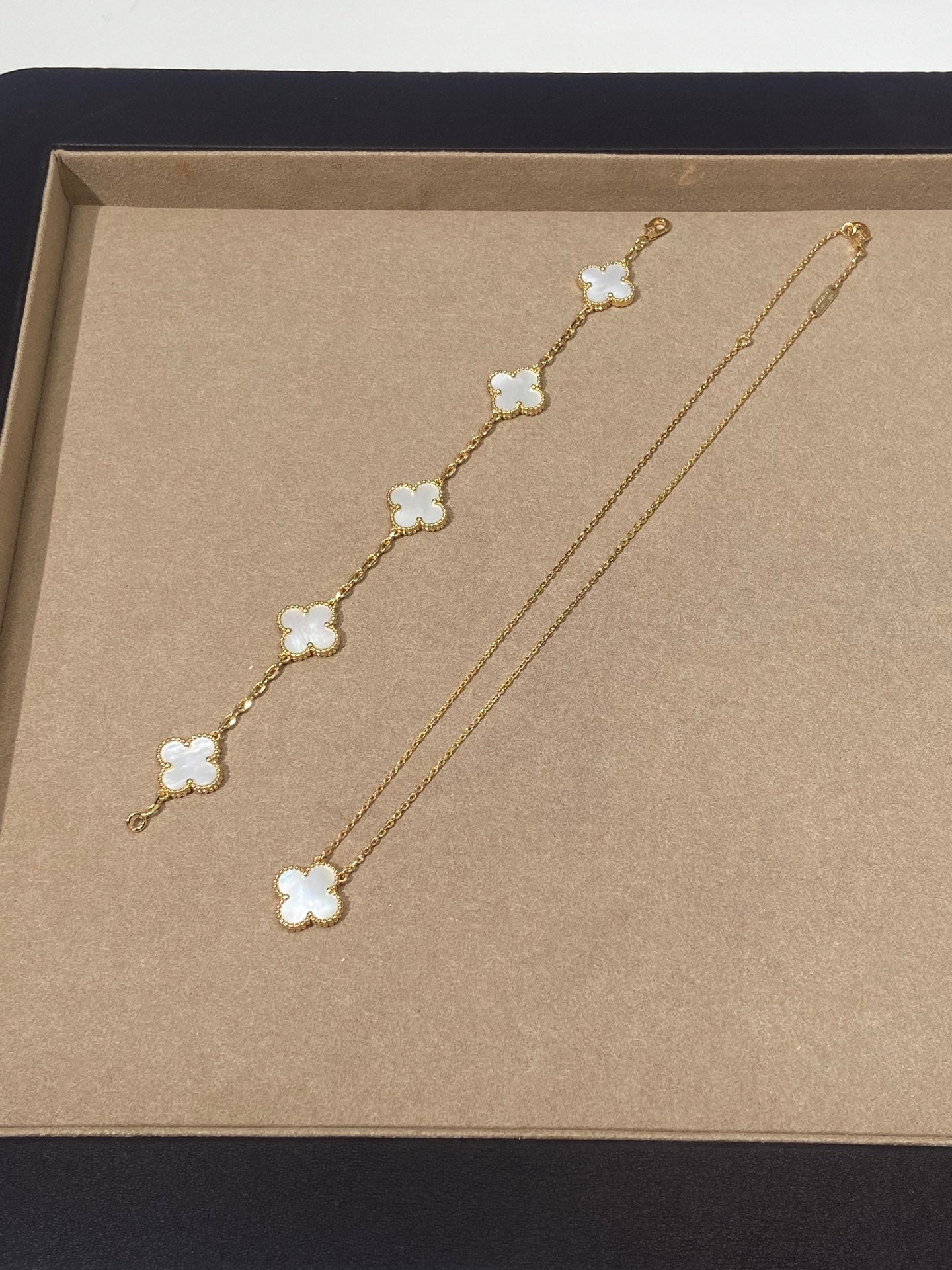 LuxluxHouse Best Quality Accessories Van Cleef & Arpels